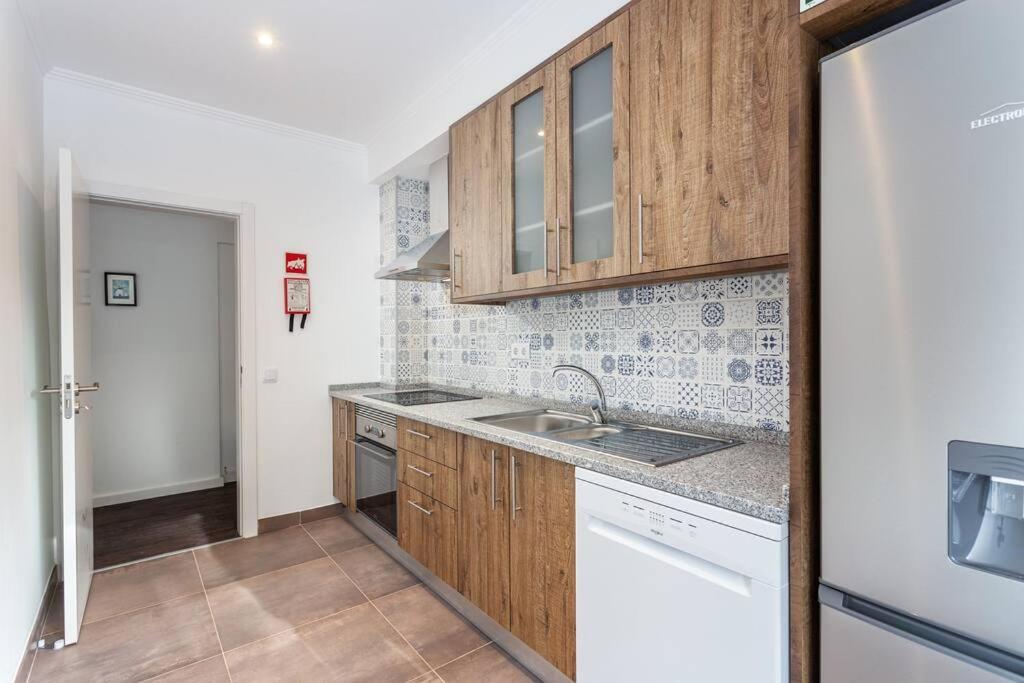 Blife Farensya Private Rooms Faro Exterior photo